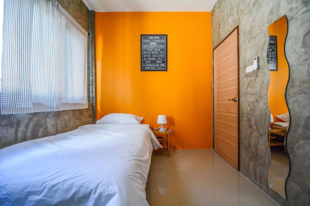 Hotel The Ghee House à Chiang Mai Extérieur photo