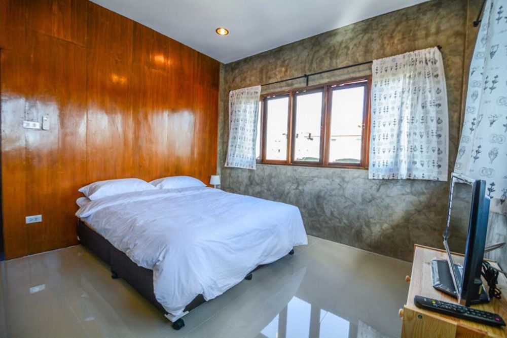 Hotel The Ghee House à Chiang Mai Extérieur photo