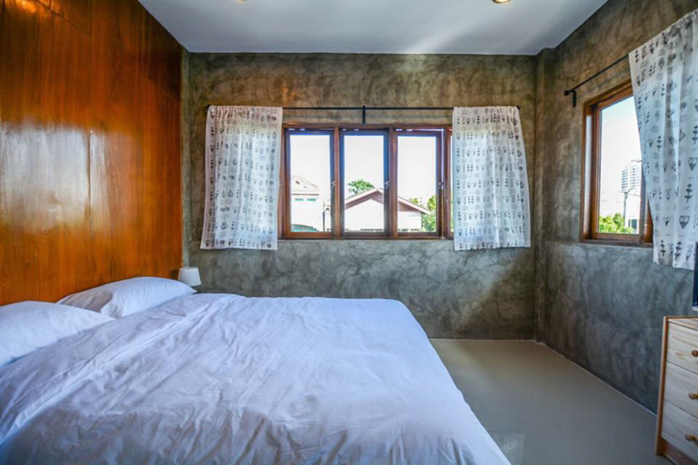 Hotel The Ghee House à Chiang Mai Extérieur photo
